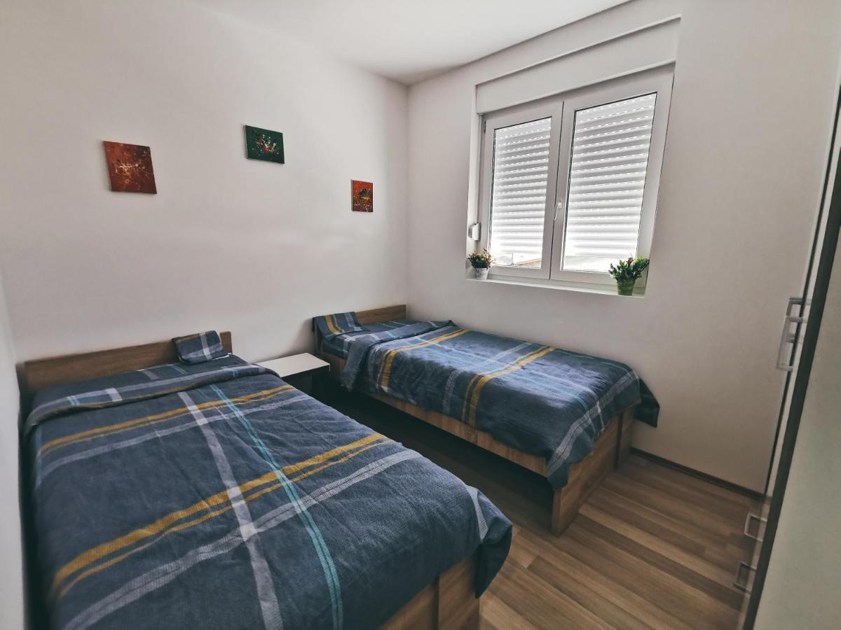 Cozy Corner Apartments - Free Parking & Wi-Fi Ćuprija Exteriér fotografie
