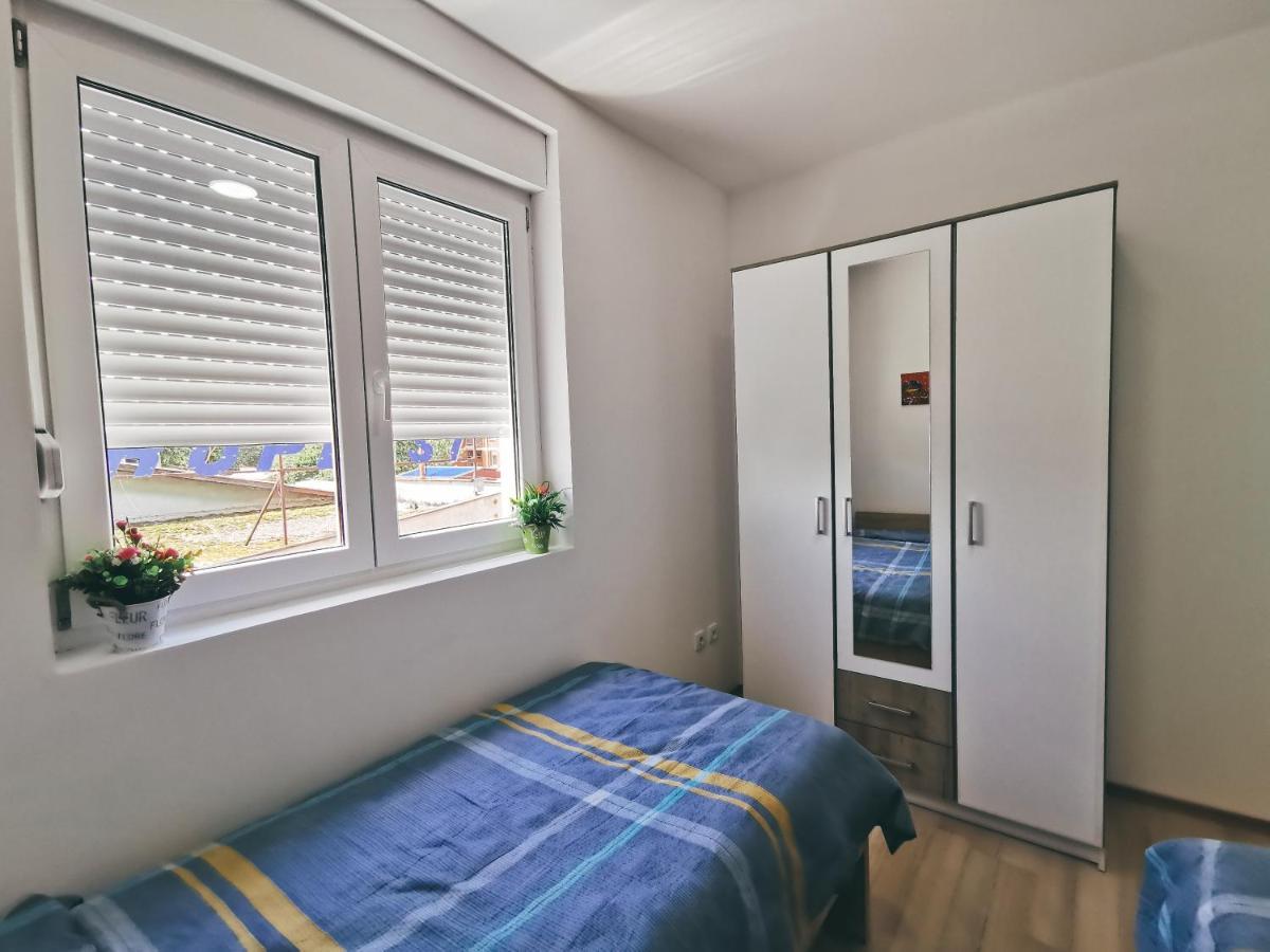 Cozy Corner Apartments - Free Parking & Wi-Fi Ćuprija Exteriér fotografie